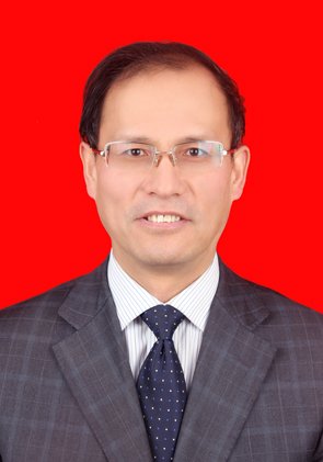 校bet韦德官网最新优惠书记石峰出席